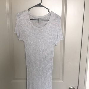 Mezzanine long grey blouse w /slits